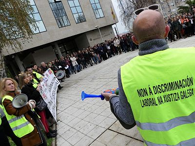 17-12-13 FolgaXustizaVigo25.JPG